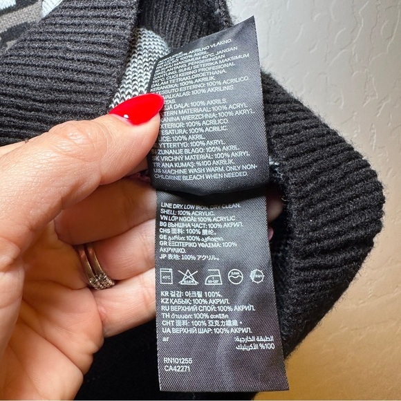 H&M+ Jacquard-knit Sweater Vest Pink Patterned Size Small - Picture 7 of 7